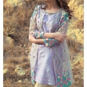 Meet your Posher, Jia